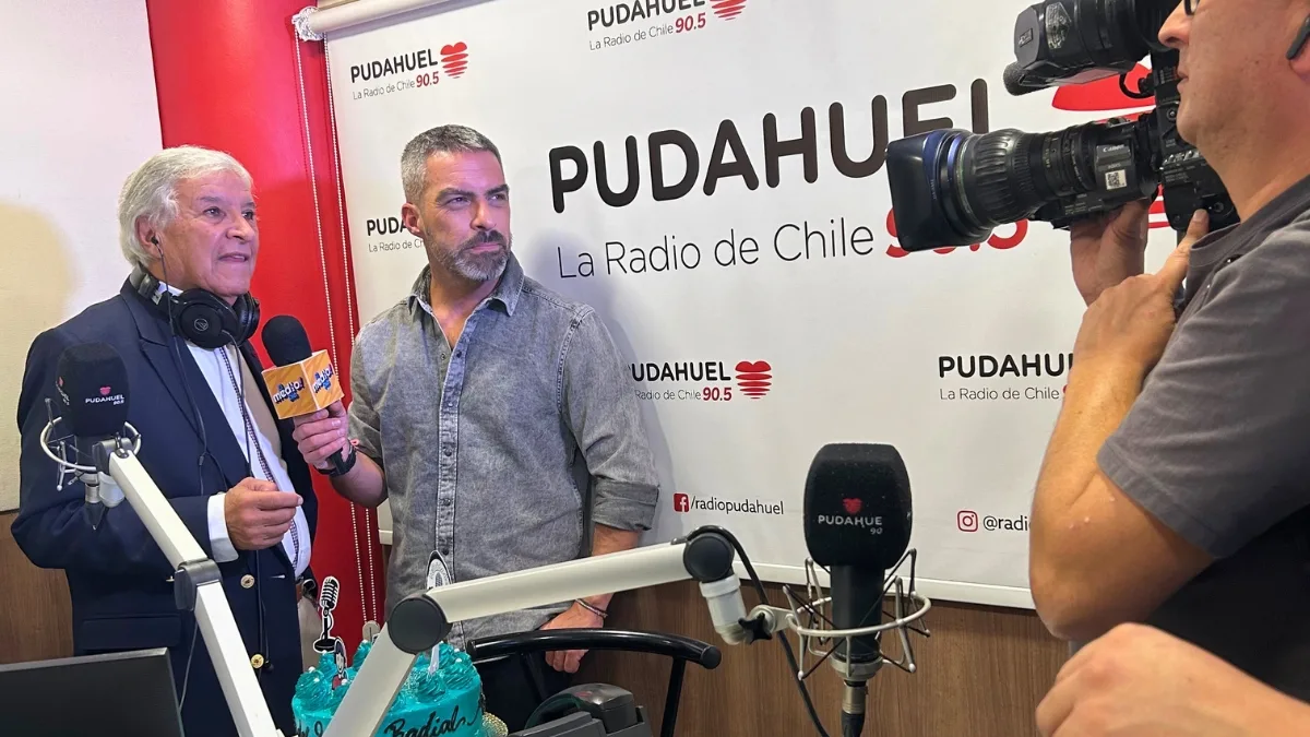 En El Día Del Locutor Radial, Pablo Aguilera Habla De Su Gran Pasión La Radio Es Mi Vida (1)