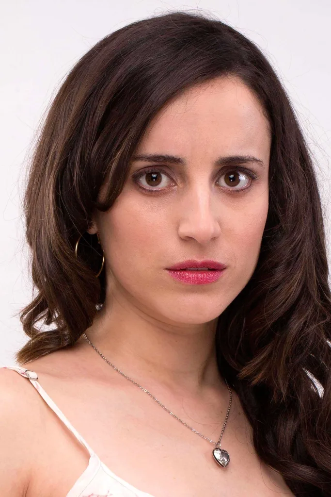 Actriz Camila Hirane