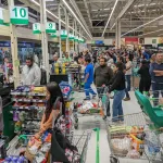 feriado supermercados halloween