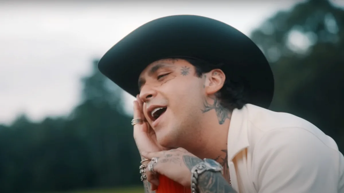 Christian Nodal Estrena “La Que Se Fue, Se Fue”, Una Potente Indirecta (1)