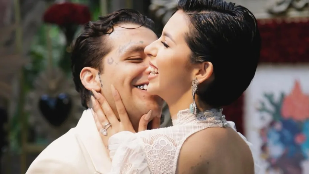 Con Estas Imágenes Ángela Aguilar Y Christian Nodal Celebraron Su Primer Aniversario De Matrimonio (6)