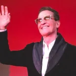 Emmanuel Celebra 50 Años De Carrera Con Emotivo Homenaje En El GIFF 2025 (1)
