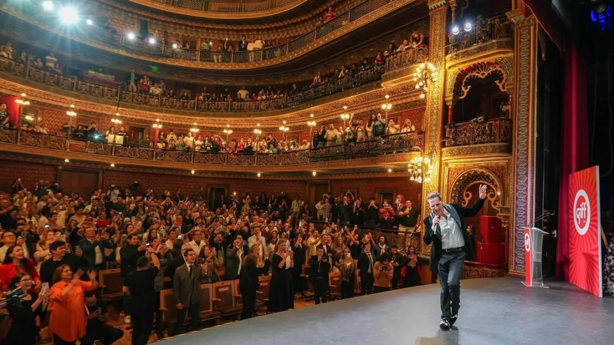 Emmanuel Celebra 50 Años De Carrera Con Emotivo Homenaje En El GIFF 2025 (3)