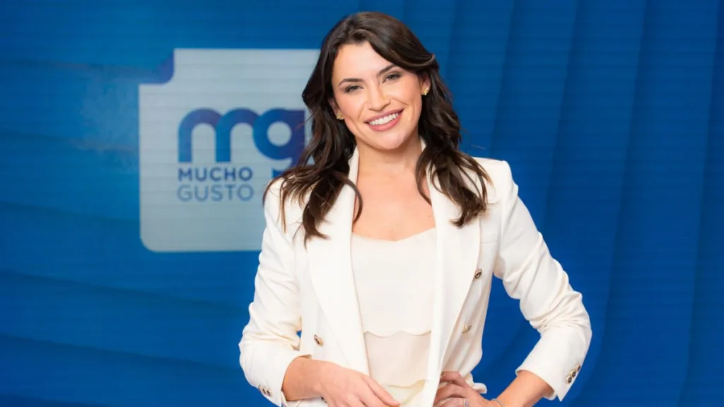 Natasha Kennard periodista de Mega