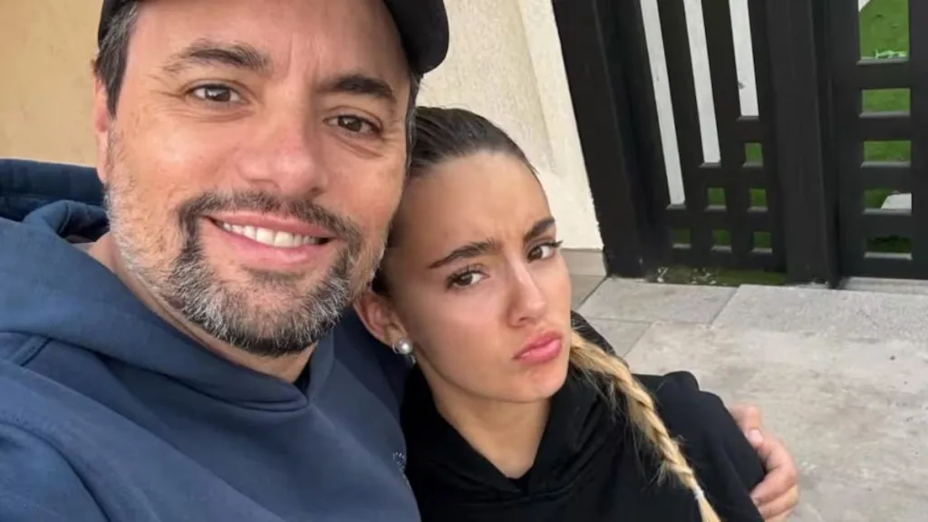 Daniel Valenzuela despide a su hija de 14 años Alondra