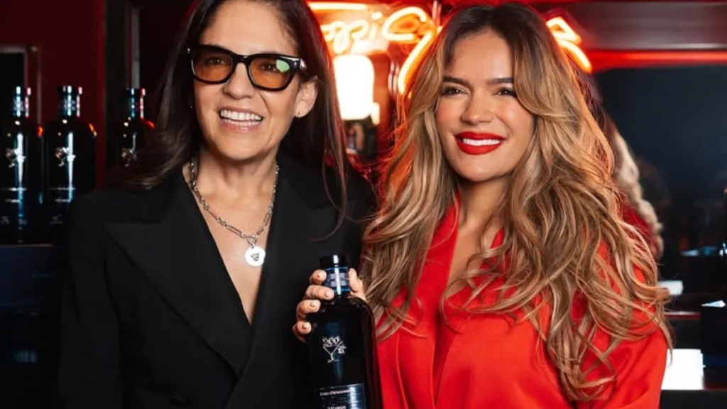 Karol G Lanza Su Tequila “200 Copas”, Inspirado En Su Éxito Musical (1)