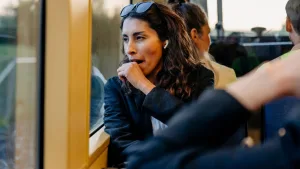 Trabajadores en Chile duermen menos de 7 horas