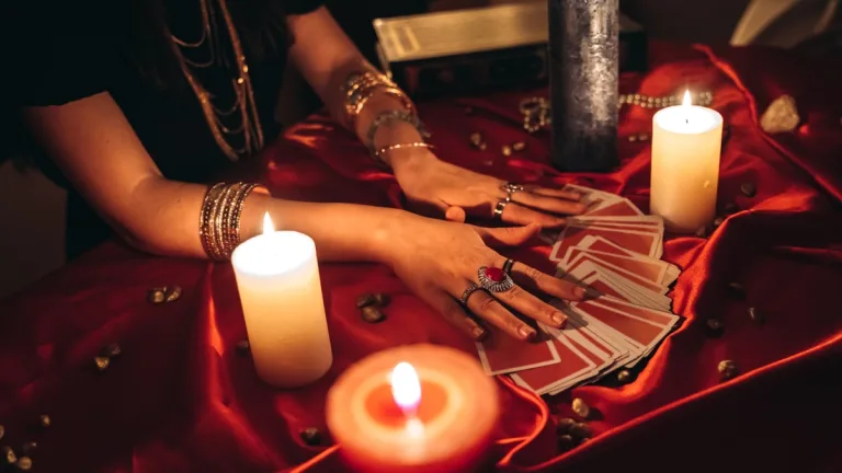 Tarot