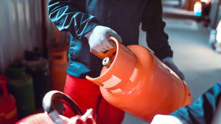 Gas (1)