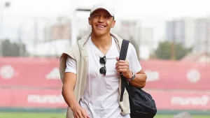 Especulan Que Alexis Sánchez Habría Sido Padre Junto A Su Pareja