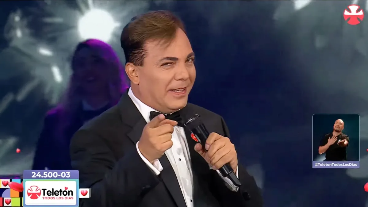 Teletón 2025 Cristian Castro Se Presentó En La Obertura Del Evento Y Las Redes Explotaron (3)