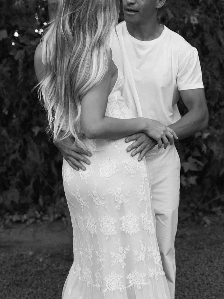 Alexandra Litinova y Alexis Vidal anuncian que serán padres.