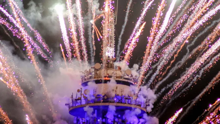 Fiesta de Año Nuevo de la Torre Entel 2026
