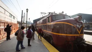 Tren en verano