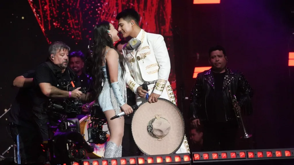 Festival Palmenia Pizarro 2026 Alanys Lagos, Loyaltty Y Monserrat Jerez Brillaron En La Primera Noche (3)