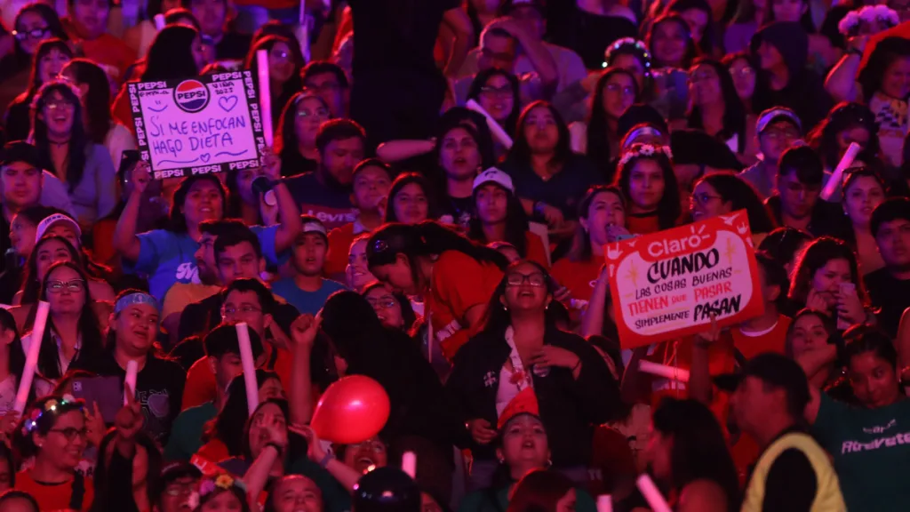 Monstruo Del Festival De Viña