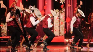 Festival de Viña: "A los 4 vientos", agrupación ganadora de la competencia folclórica.