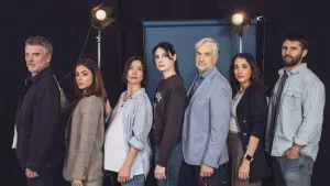 Actriz De Reunión De Superados De Mega