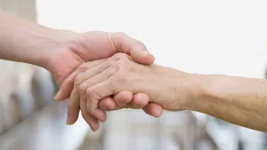 Adulto mayor cuidados