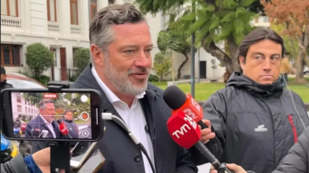 Actor Fernando Villegas Amenazas En Ñuñoa