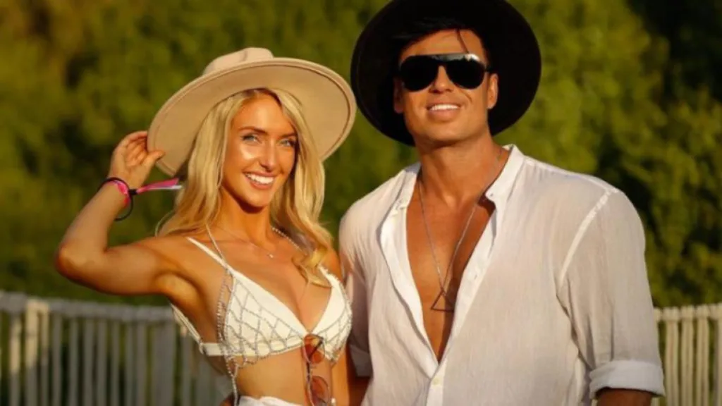 Bruno Zaretti Ex Axé Bahía Y Su Pareja