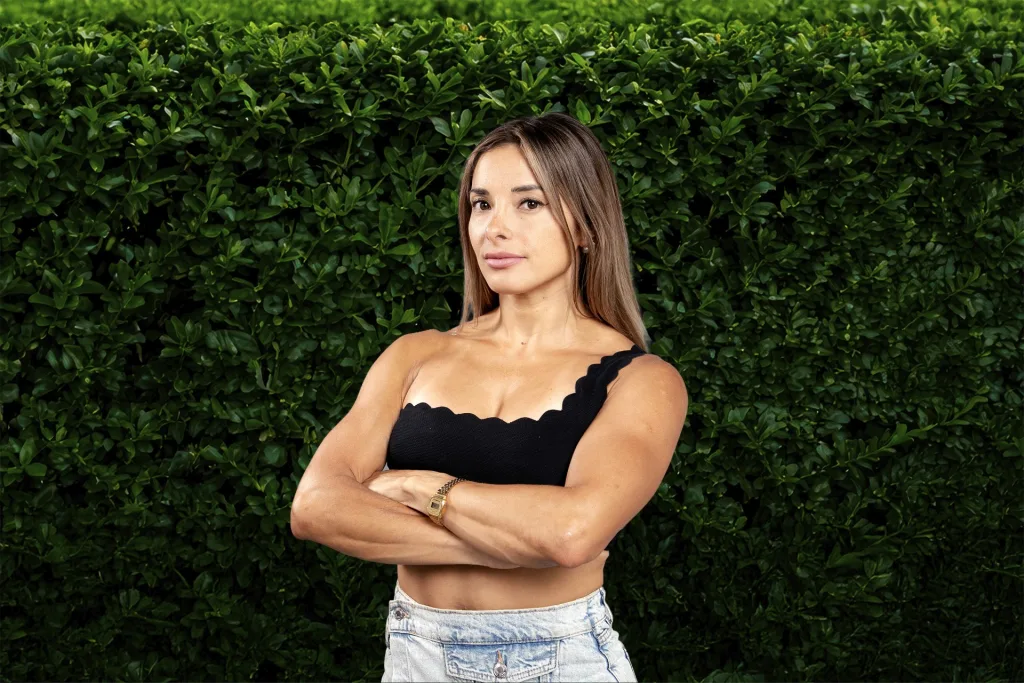 Carolina Vergara participante de Vecinos al límite