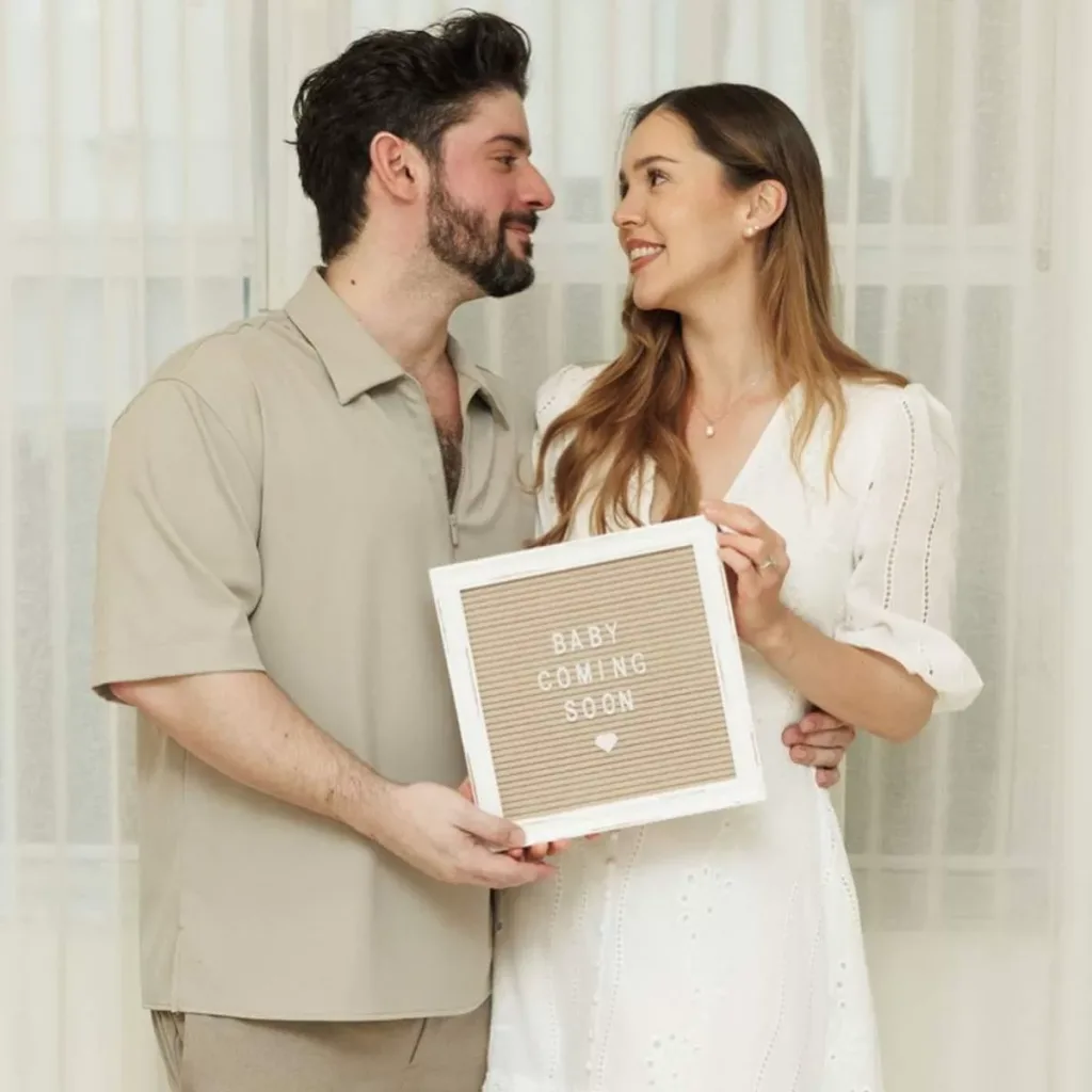 Instagram De Caro Mestrovic