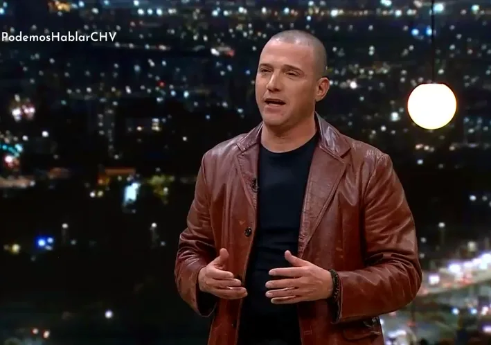 Julián Elfenbein CHV