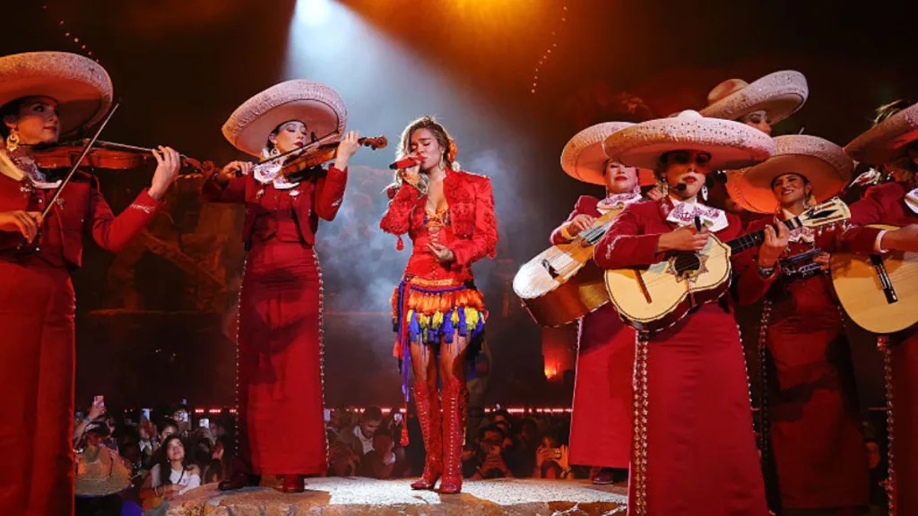 Karol G En Chile (3)