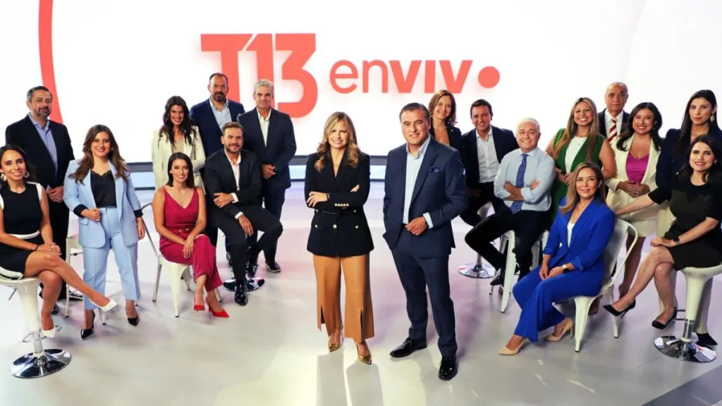 Periodista Canal 13 Andrea Pino