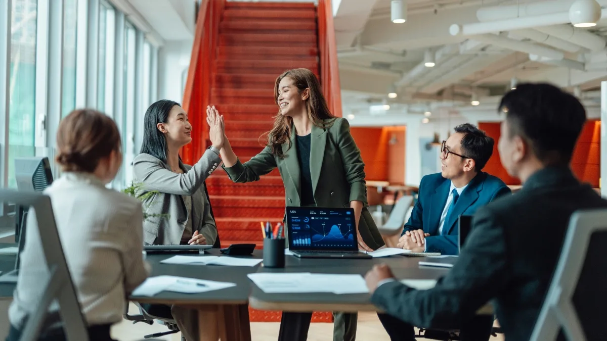 Bienestar laboral: las claves para aumentar la productividad y mejorar las relaciones en el trabajo