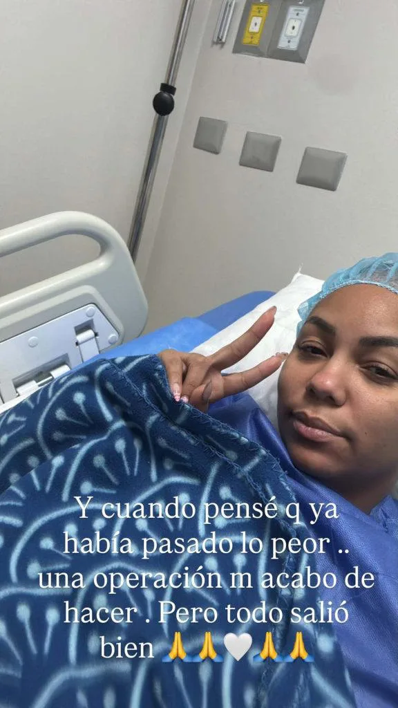 Betsy Camino Es Operada De Urgencia