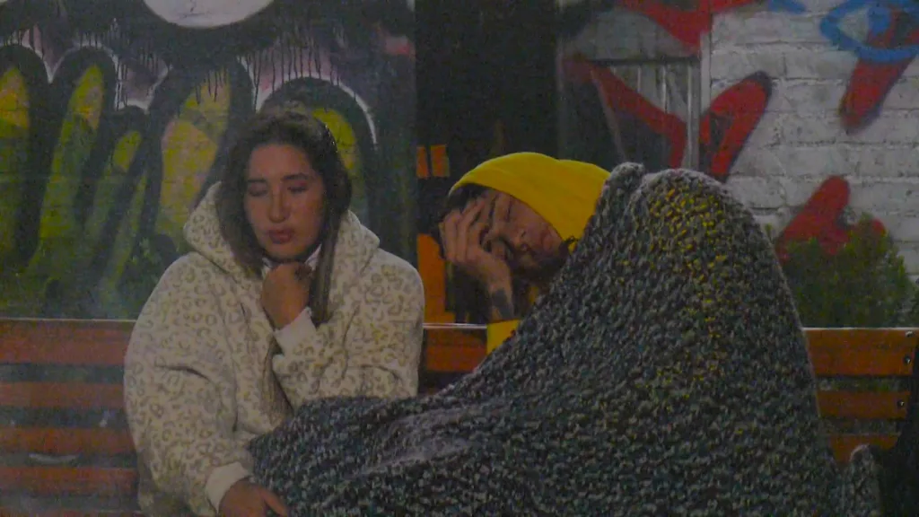 Bimza Y Cata Embarazo En El Reality