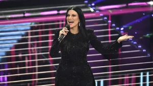Laura Pausini Cumple 52 Años Cinco Canciones Inolvidables Según Radio Pudahuel De “la Italiana” Más Latina