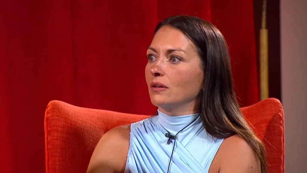 Paula Pavic En Vecinos Al Límite