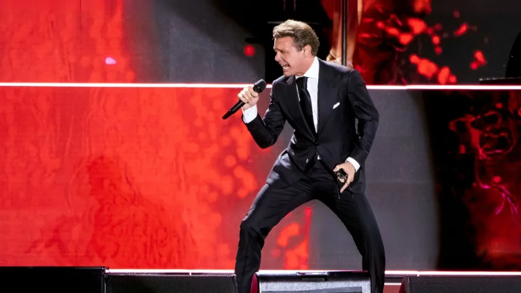 Reportan Que Luis Miguel Habría Sido Internado De Urgencia En Nueva York Por Problemas Cardíacos (1)