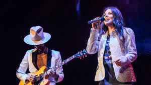 Jesse Y Joy (1)