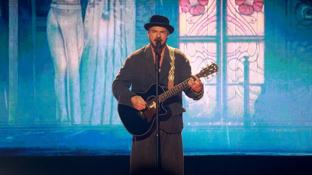 Ricardo Arjona Conquista Una Vez Más A Chile Inició Sus 10 Movistar Arena Con Una Noche Llena De Emociones (2)