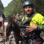 Rescate De Caballo En Río Manso Patagonia