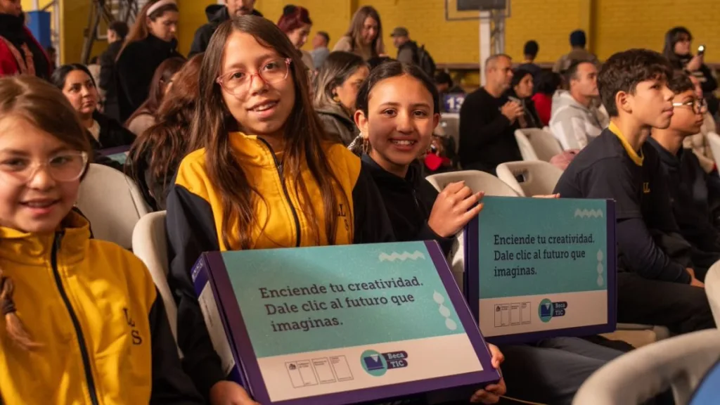 Beca TIC Computador Gratis