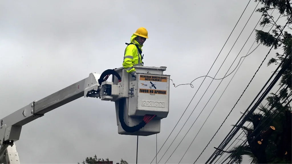 SEC Actualiza Cifras De Cortes De Luz Más De 263 Mil Clientes Siguen Sin Suministro Eléctrico En Chile