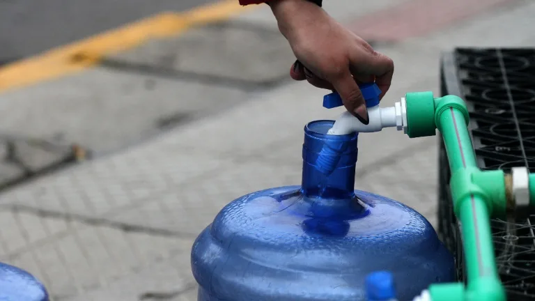 Corte De Agua En Santiago