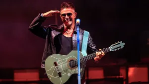 Alejando Sanz Canción Yo Era Poesía
