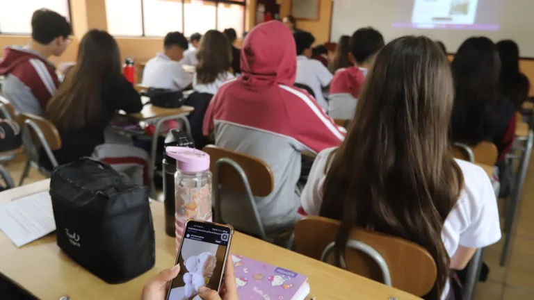Tómbola Escolar Admisión Escolar Diputados Modificación Republicanos