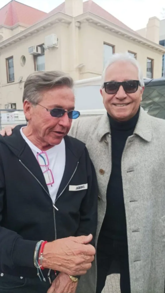 Balmores Fajardo Junto A Ricardo Montaner