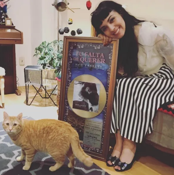 Mon Laferte Vía Instagram