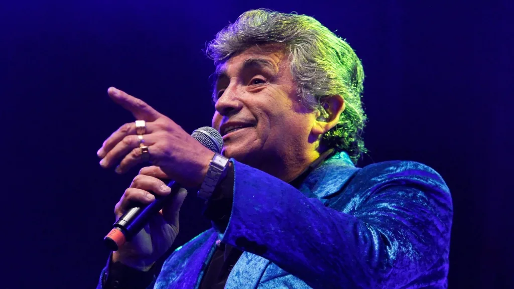 “Yo Trabajo Por Plata, No Por Partidos Políticos” Vocalista De Los Viking’s 5, Responde A Críticas Por Presentación En Cierre De Campaña De Kast (1)